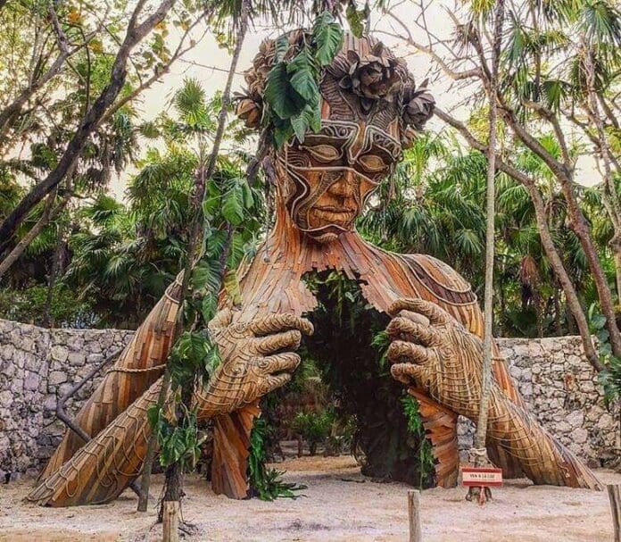 Cierra la famosa escultura ‘Ven a la luz’ de Roberto Palazuelos en Tulum