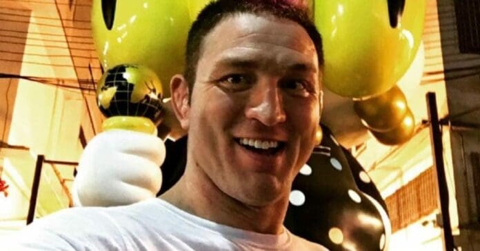 Un ex peleador de UFC fue detenido acusado de violencia doméstica; llama la atención que no es la primera que es aprehendido