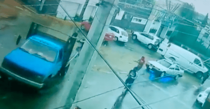 Policías encubierto intentaban arrestar a talamontes en CDMX