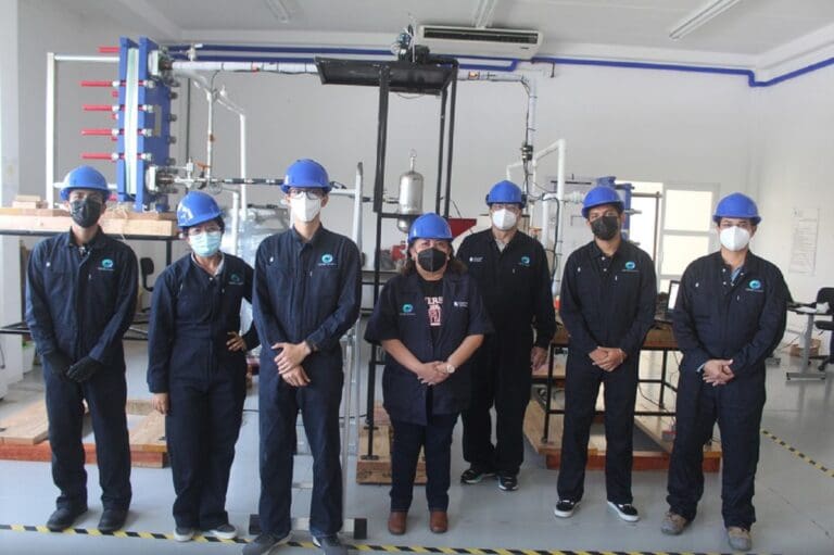 Primer prototipo de planta OTEC en Latinoamérica, está instalado en Unicaribe