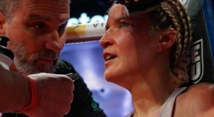 La boxeadora mexicana que fue noqueda hace unos días lamentablemente ha fallecido, su rival le ha dado el pésame a la familia