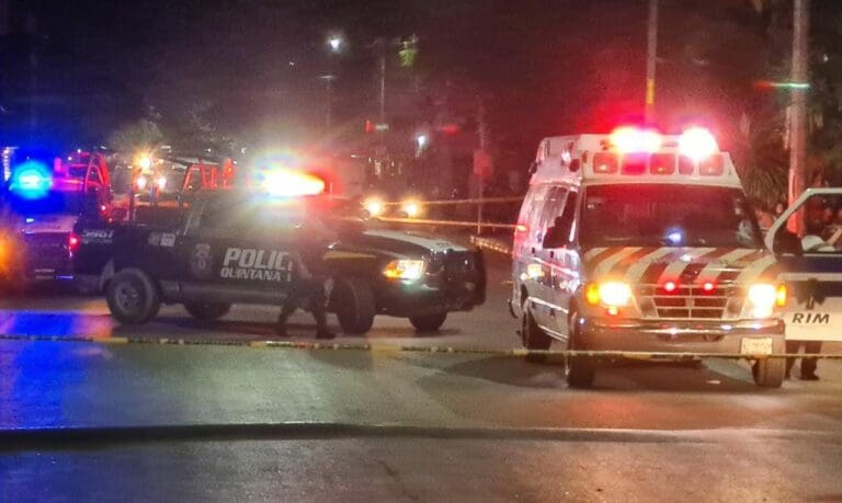 Ejecutan a jovencito de 20 años y dejan mal herido a otro de 25 en Cancún