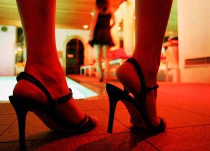 Cae escort colombiana dedicada a robar casas en la CDMX