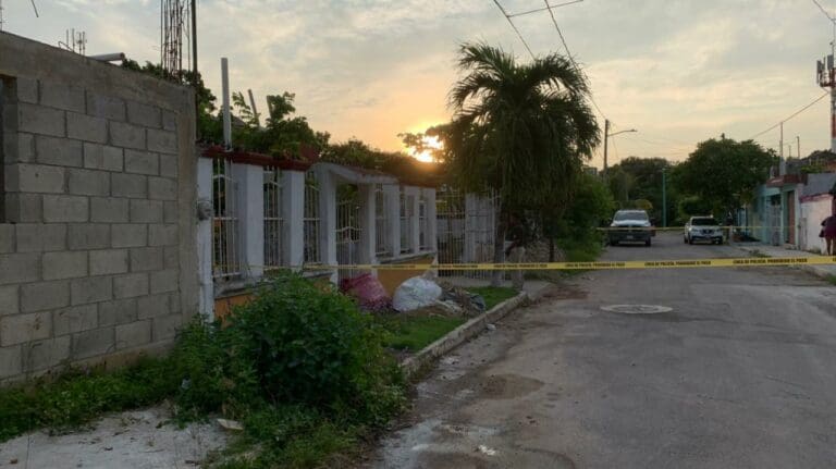 Balean camioneta en la colonia Nueva Reforma de Chetumal