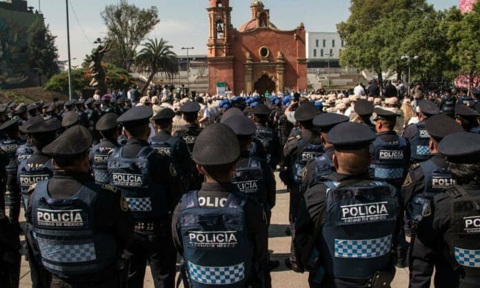 Detienen a otro policía de CdMx ligado a muerte de hombre encontrado en Chapultepec