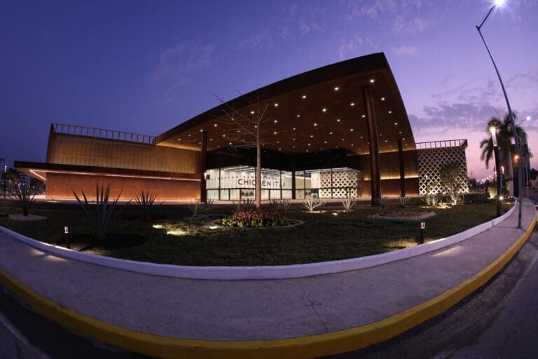 Más de mil compradores, que vienen de diversos países, estarán presentes en la próxima edición del Tianguis Turístico, cuya sede es Mérida