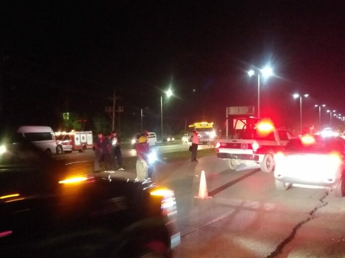 Hombre muere tras lanzarse del puente que conecta al aeropuerto de Cancún