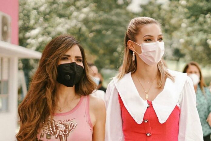 Gloria Trevi sorprendió al aparecer en un evento junto a Mariana Rodríguez