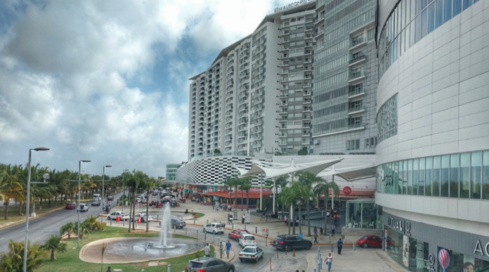 Plaza Americas Cancún