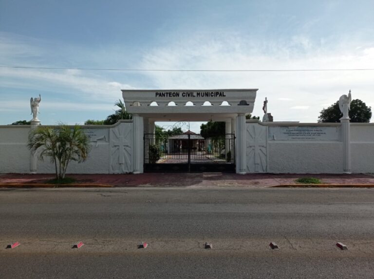 ¡Fieles difuntos podrán ser visitados! Tras año y medio cerrado, Reabrirán panteón de Chetumal