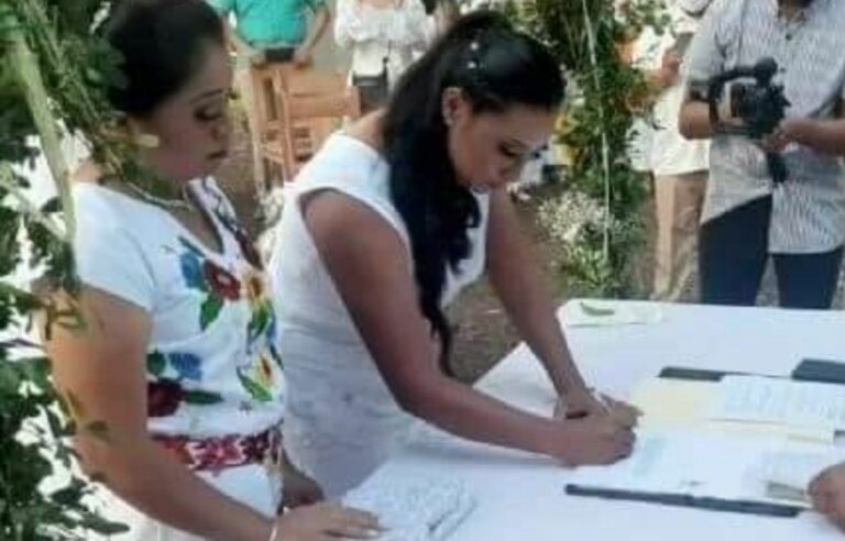 Celebran en comunidad maya de Quintana Roo la primera boda entre dos mujeres