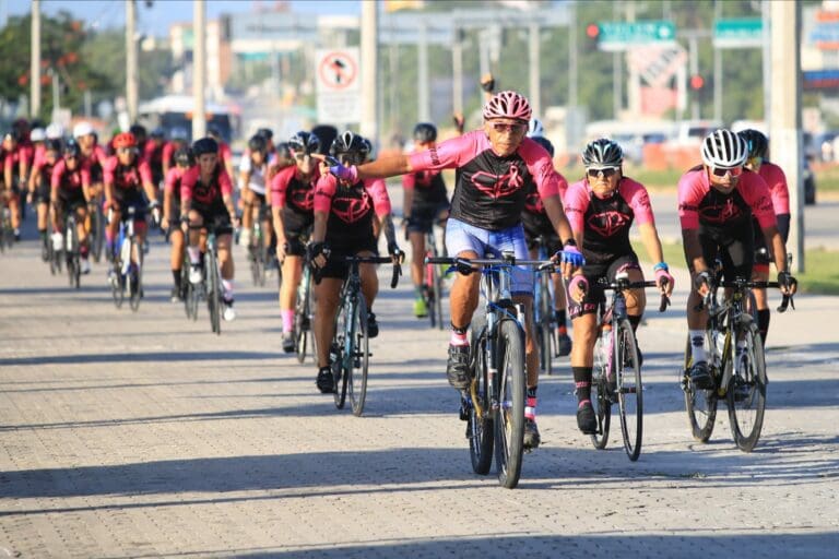 Cierran filas Lili Campos y mujeres de Solidaridad contra el cáncer de mama