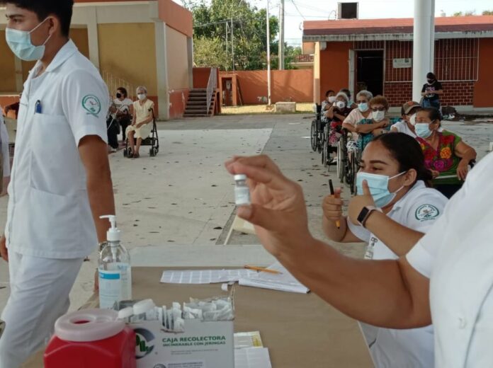 Vacunación para niño amparado en QROO