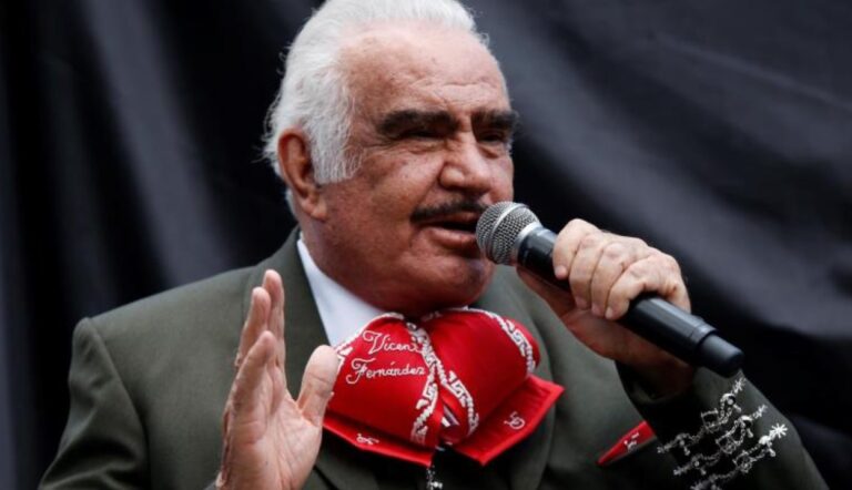 Aseguran que Vicente Fernández tendría muerte cerebral