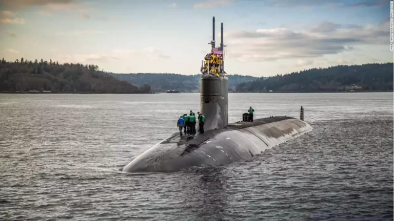 Pekín exige a Washington aclaración por el choque de un submarino nuclear cerca de China