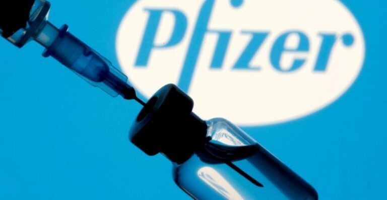 Efectividad de la vacuna Pfizer contra Covid-19 se reduce 47% tras seis meses, señala estudio