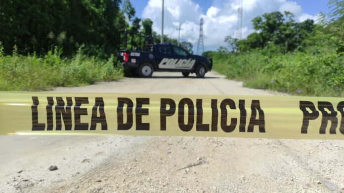 Hallan cuerpo ejecutado en las afueras de Puerto Aventuras