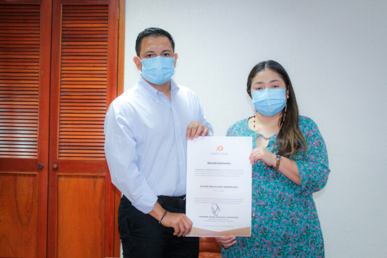 Nombran a Javier regalado Hendricks como oficial Mayor de Othón P. Blanco