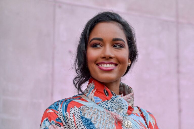 Candidata al Miss Universo 2021 da positivo a Covid-19 a su llegada a Israel