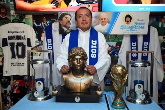 Iglesia de Maradona hace su primer bautizo