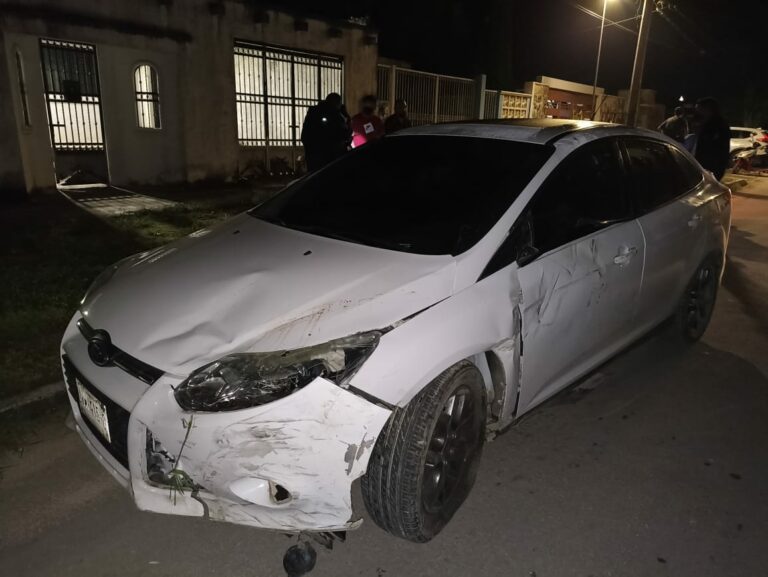 Funcionario de Felipe Carrillo Puerto ocasiona choque con lesionados