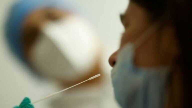 OMICRON: Estos son los países en los que se ha detectado la nueva variante del Coronavirus