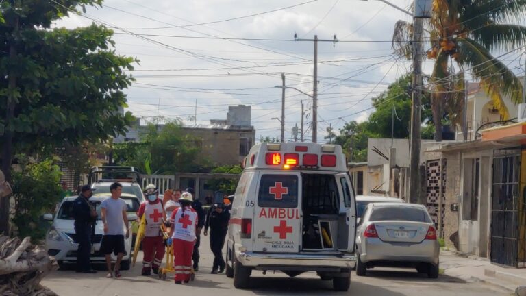 Atacan a balazos a un taxista en Supermanzana 237 de Cancún