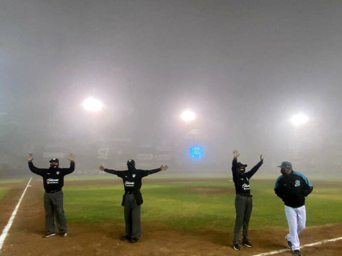 Niebla béisbol