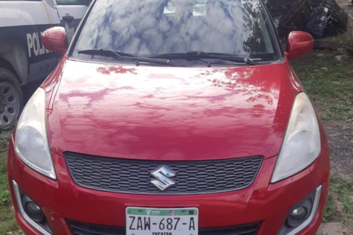 Interceptan en Playa del Carmen vehículo robado en Cancún