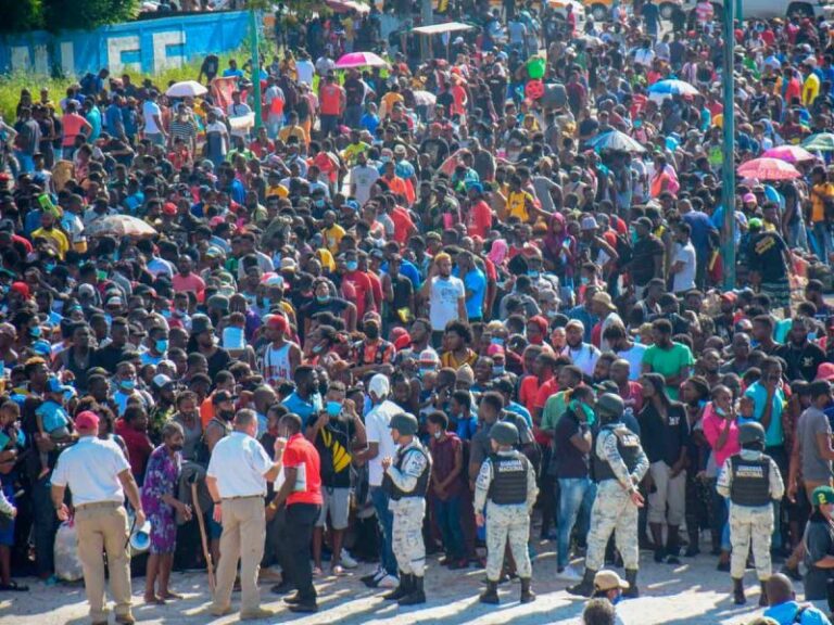 Con más de 130 mil solicitudes de refugio, México cerraría 2021