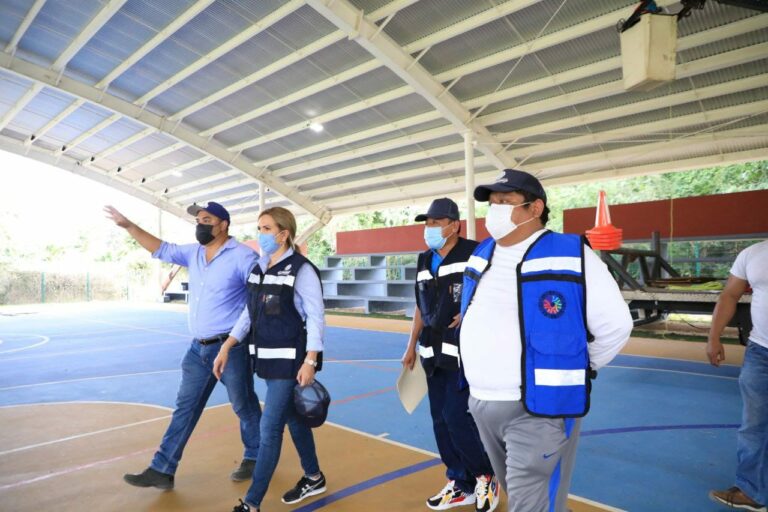 Atiende Gobierno de Solidaridad las necesidades de los habitantes de Puerto Aventuras