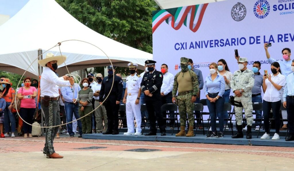 Gobierno de Solidaridad conmemora el CXI Aniversario de la Revolución mexicana