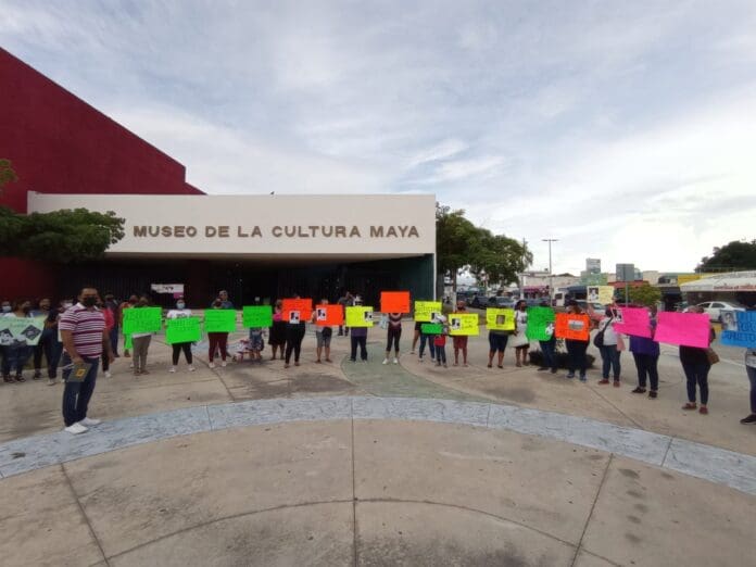 Marchan para exigir justicia por joven muerto por militar