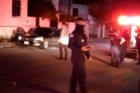 Cuelgan segunda manta de amenazas contra Coordinador de Cofepris en Playa del Carmen