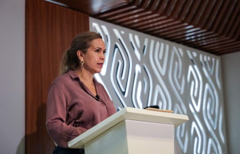 Anuncia Lili Campos implementación del programa ‘Casa por casa’