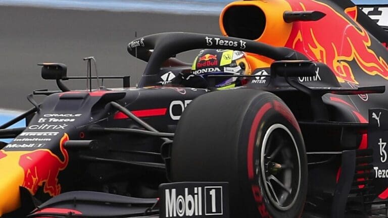 Checo Pérez arrancará cuarto en el Gran Premio de Francia