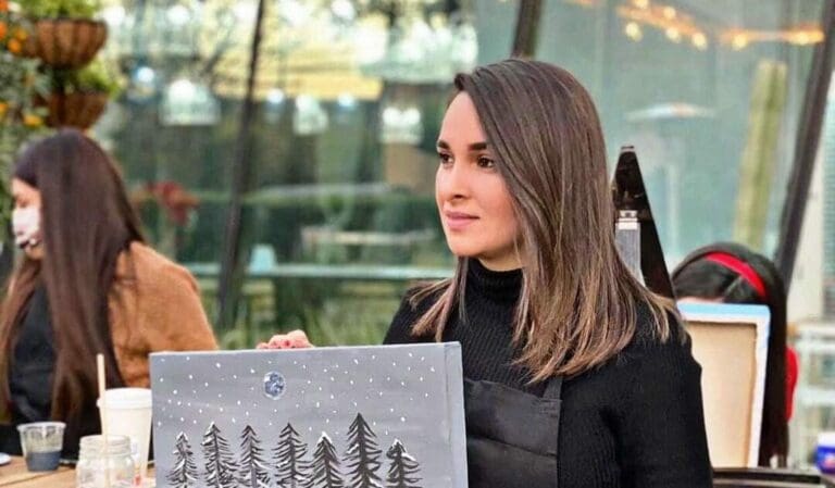 Una maestra de Nuevo León denunció que llevaba 5 años siendo vÍctima de acoso; para su tranquilidad ya agarraron al responsable.