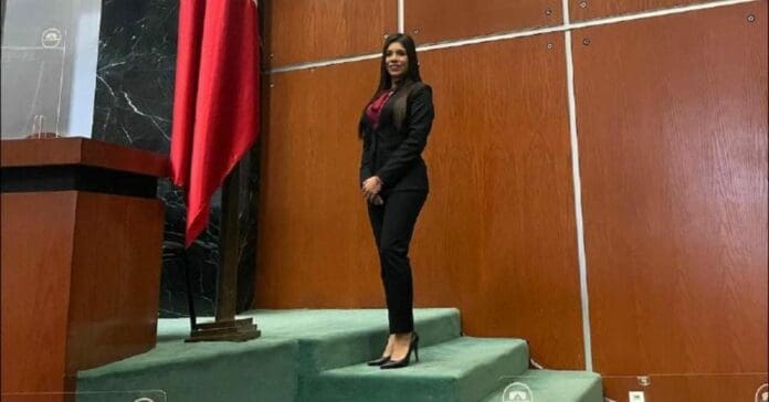 La vivienda de una diputada de Morena fue atacada a balazos por unos sujetos armados. Al parecer no se reportan lesionados.