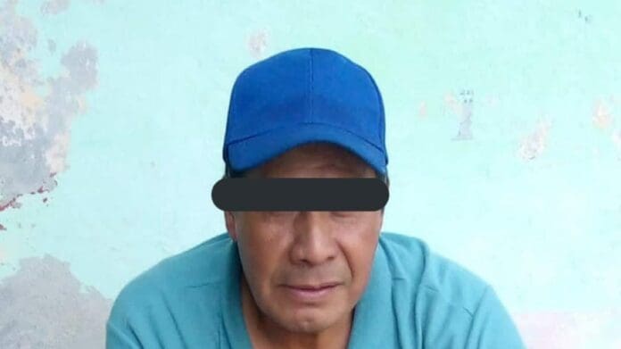 Una persona fue detenida injustamente en calles de la Ciudad de México. Desde redes sociales solicitan ayuda para que pueda dejar la cárcel.