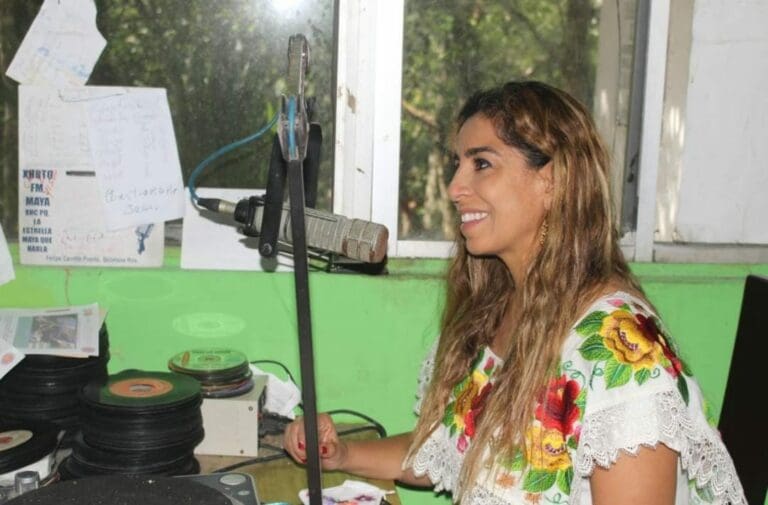 Marybel Villegas amenaza con irse de chapulina una vez más. Parece que si su partido no la nombra candidata se iría a otro. ¿Te sorprende?