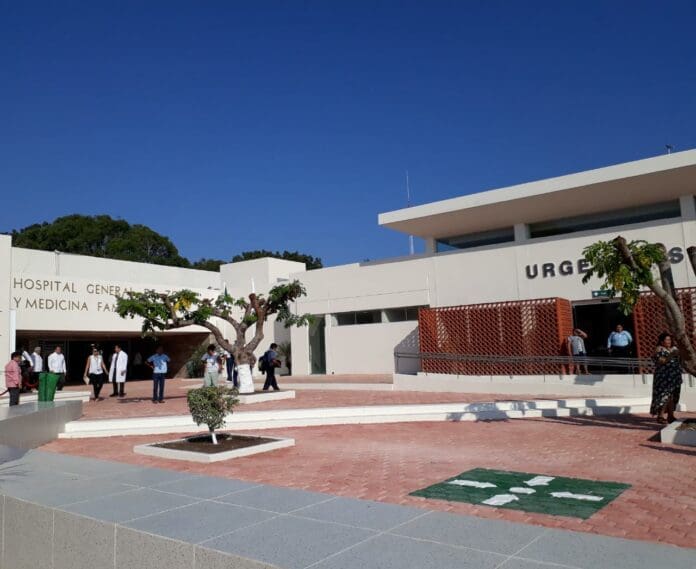 Se reanudó este día la vacunación de menores de edad con comorbilidades en Chetumal, la capital de la entidad. Serían hasta 84 inmunizados.