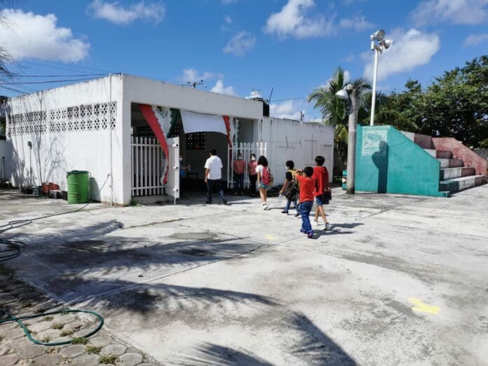 Anuncian otro 'mega puente' escolar para este mes en Quintana Roo