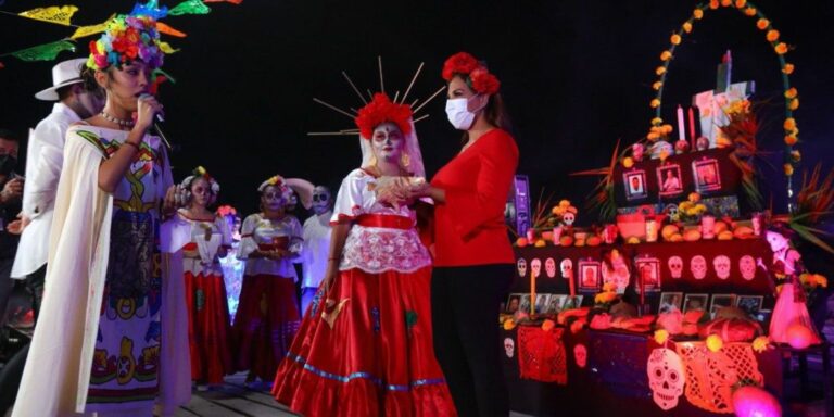 Nace una tradición muy cancunense, de talla internacional: Hanal Pixán en Puerto Juárez