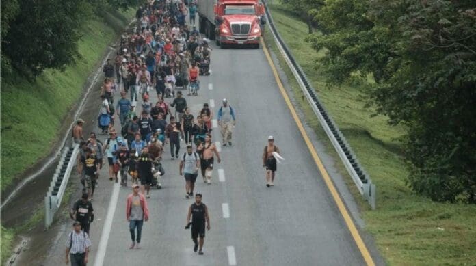 Elementos de la Guardia Nacional dispararon contra un vehículo que transportaba migrantes; una persona murió y 4 más fueron heridas. Foto: Cuartoscuro.