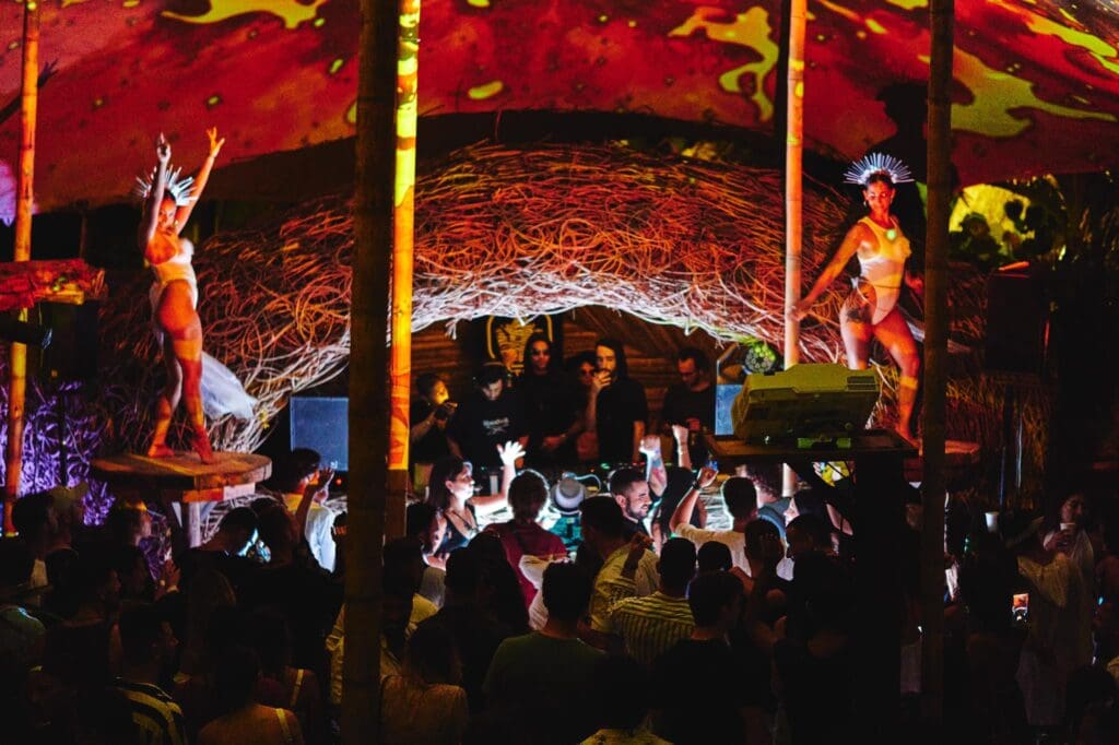 COVIDFIESTA EN TULUM