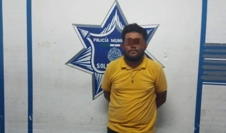 Agarran a sujeto con 14 bolsas con ‘mota’ en Playa del Carmen