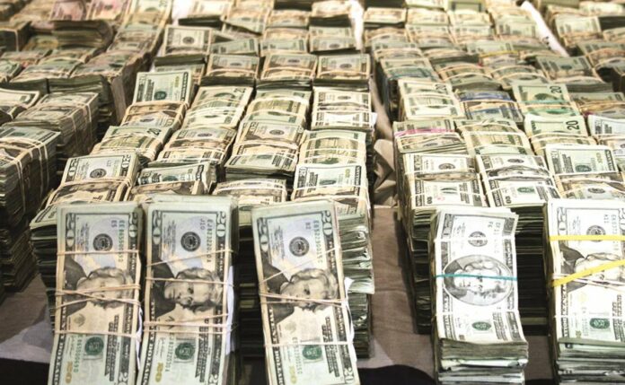 Hijo de “El Azul” busca que el Gobierno de México le devuelva más de 2 mdp asegurados