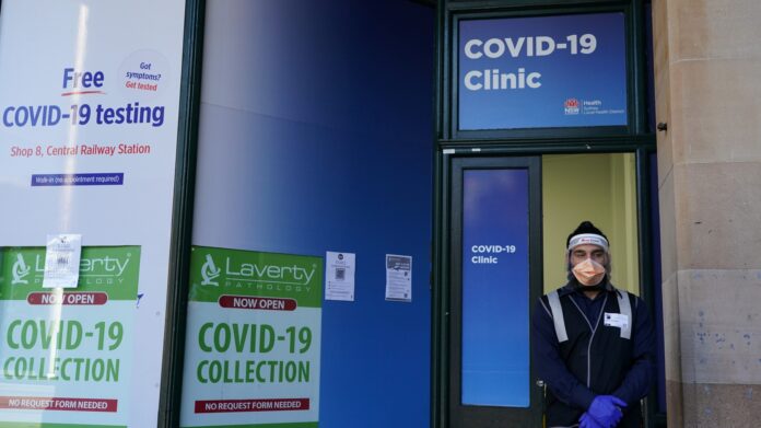 ¡Negligencia! Hospital da resultados negativos a 400 personas que tenían COVID-19