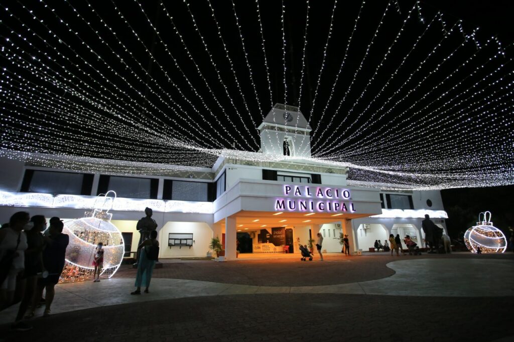 Registran exitosa convocatoria eventos navideños en Solidaridad