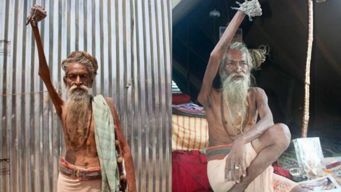 Hombre tiene 45 años con el brazo arriba... ¡Y no piensa bajarlo!